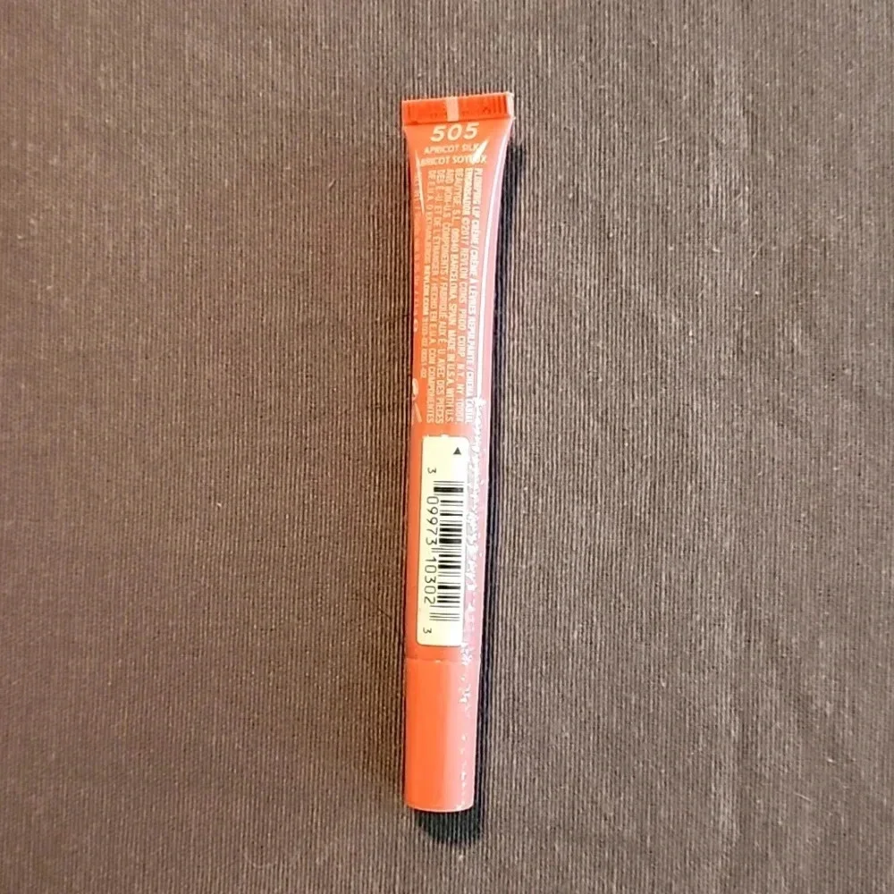 Revlon visibly enhances